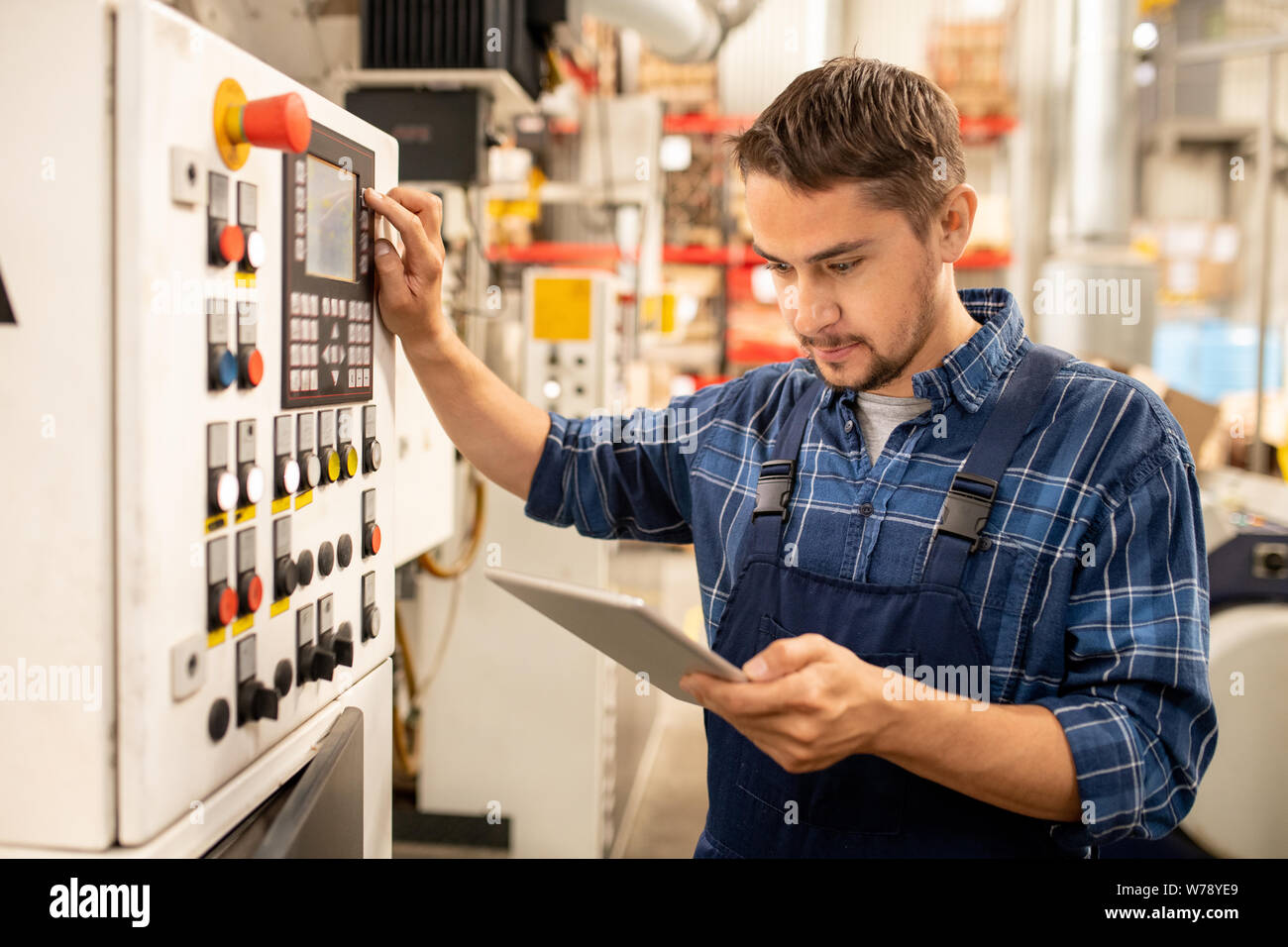 Manufacturing instructions hi-res stock photography and images - Alamy
