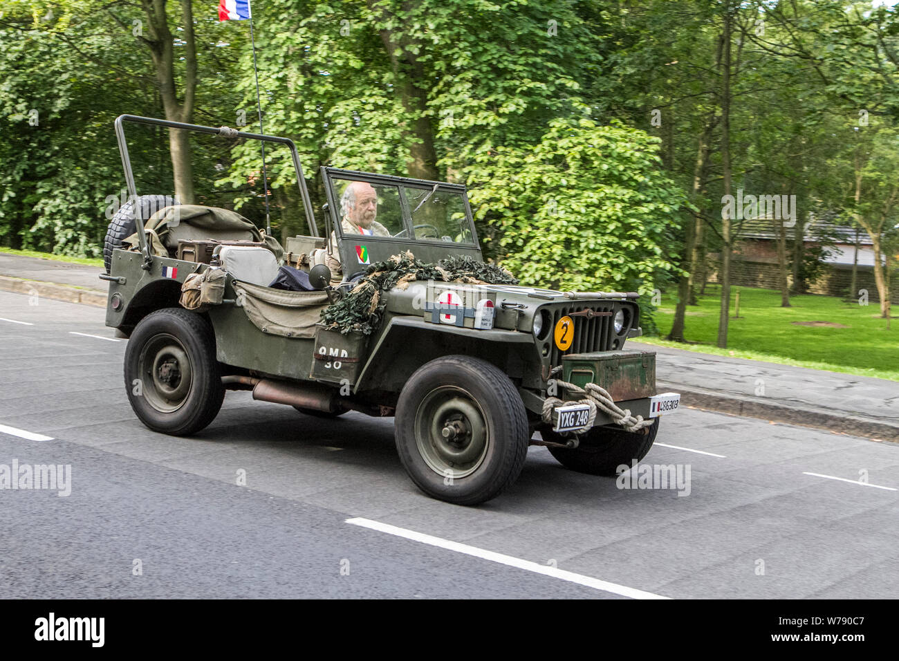 Antique military vehicles hires stock photography and images Alamy
