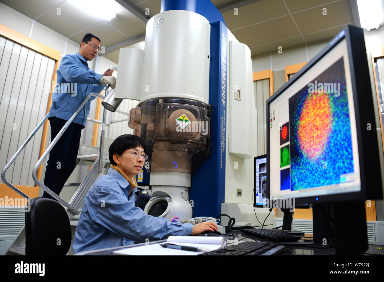 Chinese scientists from SINOPEC Research Institute of Petroleum