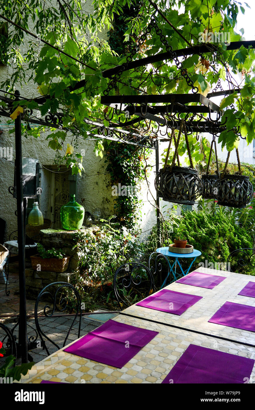 A Garden Near Ales Southern France Way Of Living Gard France