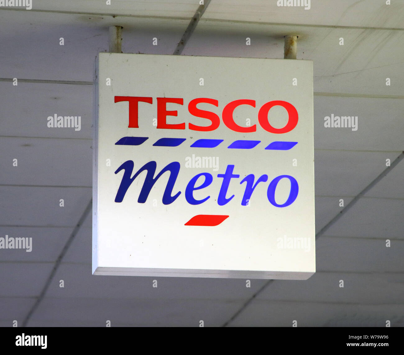 big or medium sized supermarket high resolution stock photography and images alamy