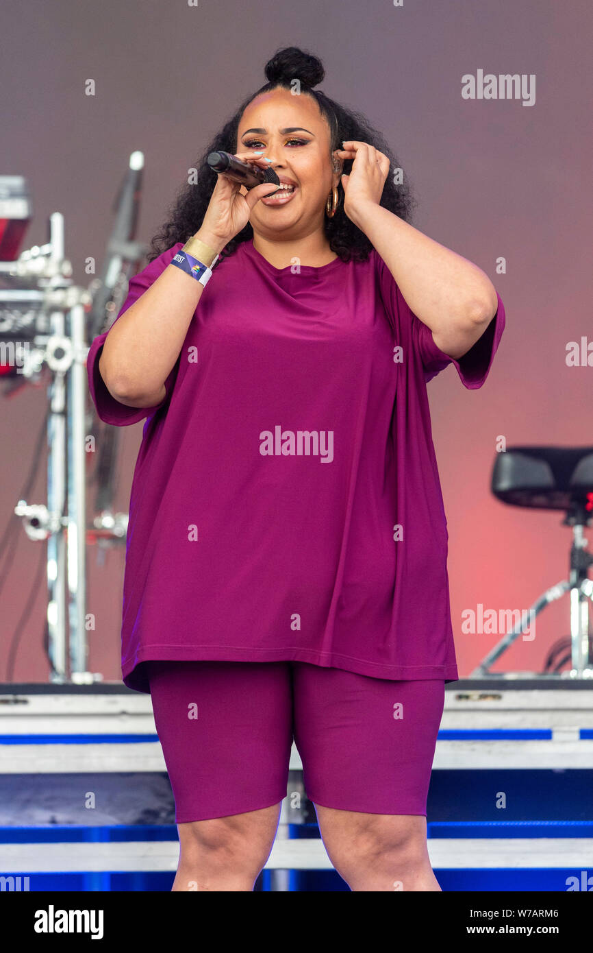 Brighton, UK. 03rd Aug, 2019. Singer, Nikki Cislyn performs with Clean