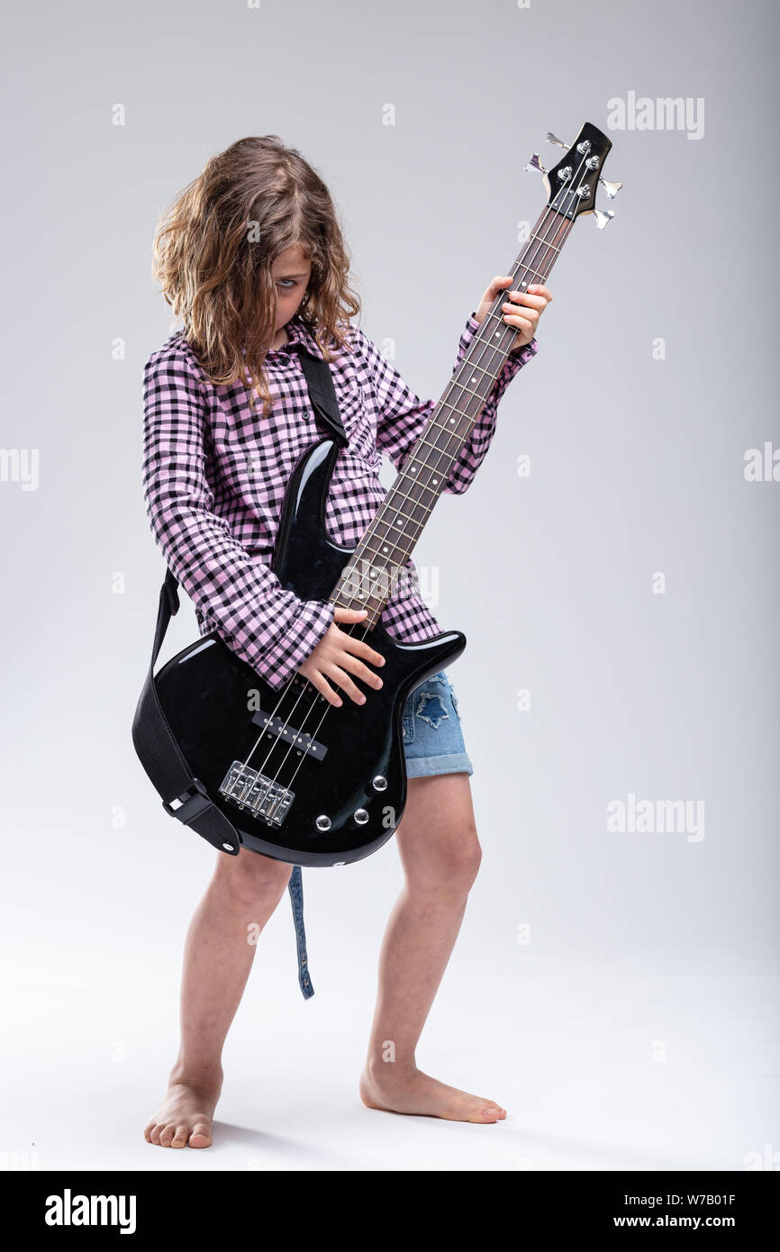 Barefoot guitar player hires stock photography and images Alamy