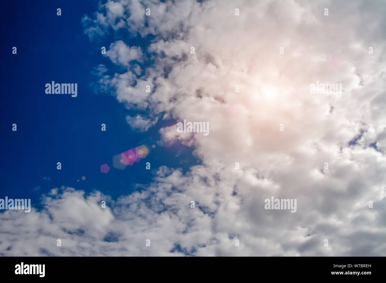 Beautiful sky clouds sun rays hi-res stock photography and images - Alamy