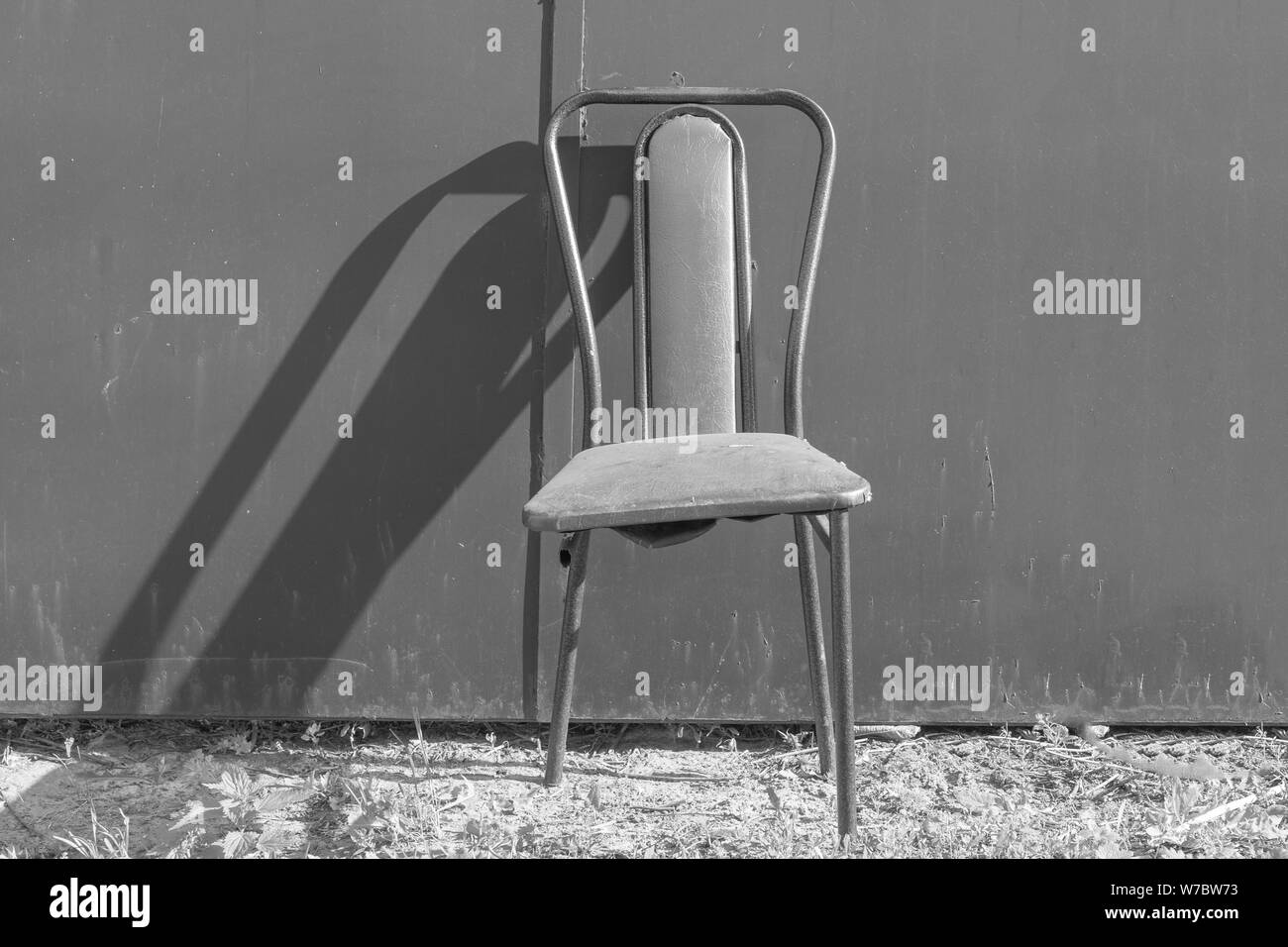 Broken Chair Leg High Resolution Stock Photography and Images Alamy