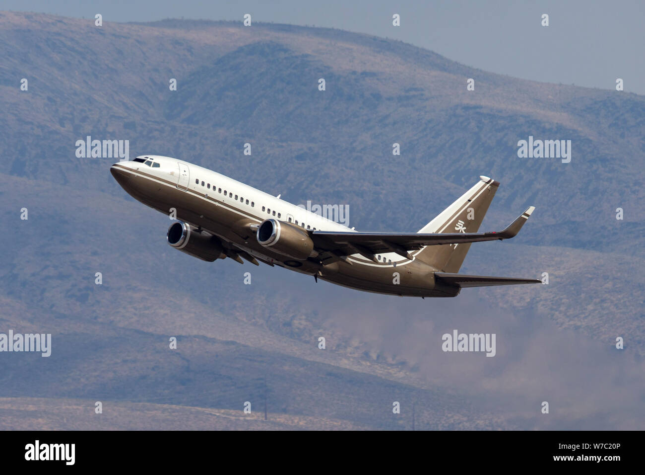 Boeing business jet hi-res stock photography and images - Alamy