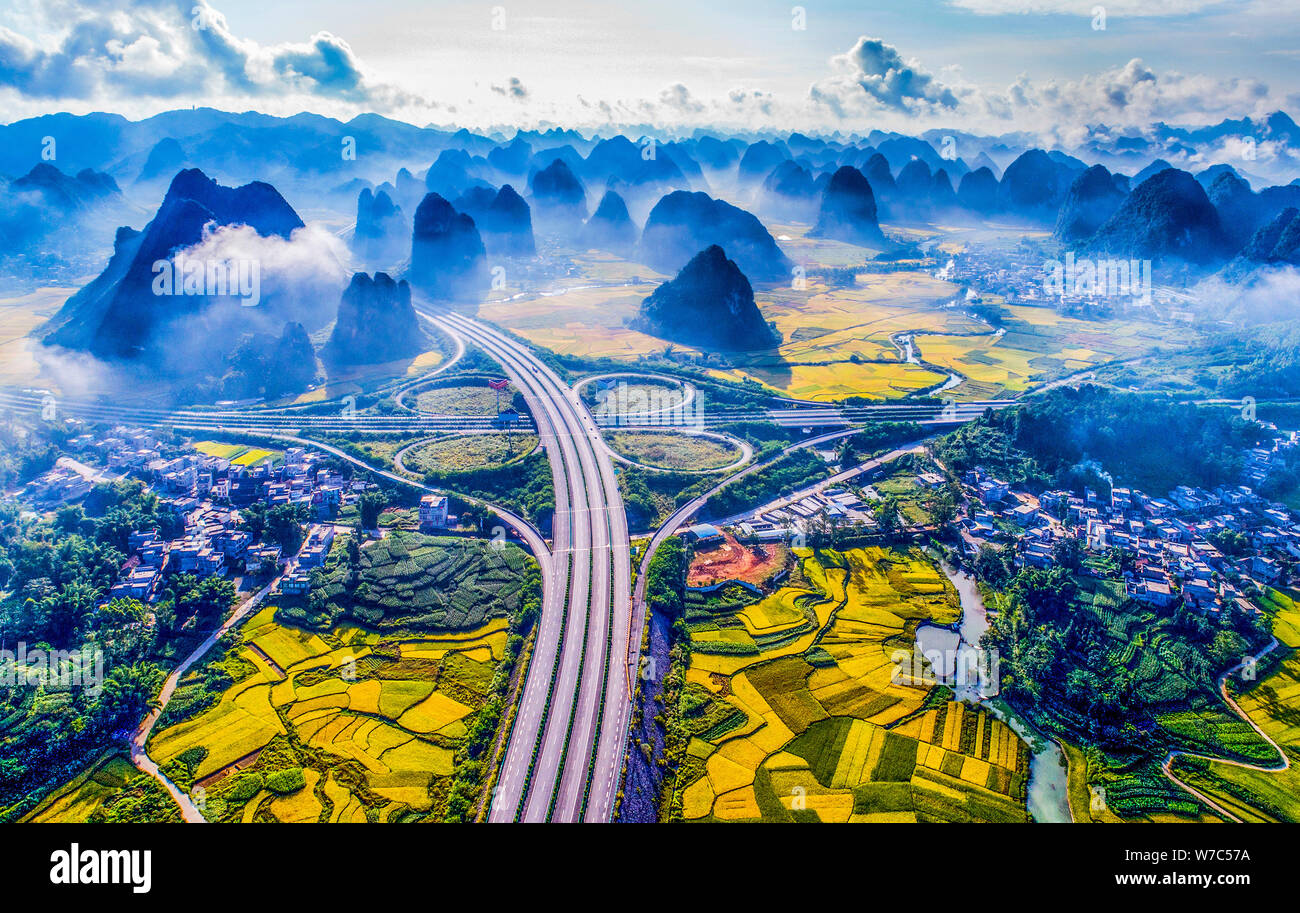 China road. Красивые дороги. Дорога в мир. Дорога в гору Бразилия. Дорога пейзаж Китай.