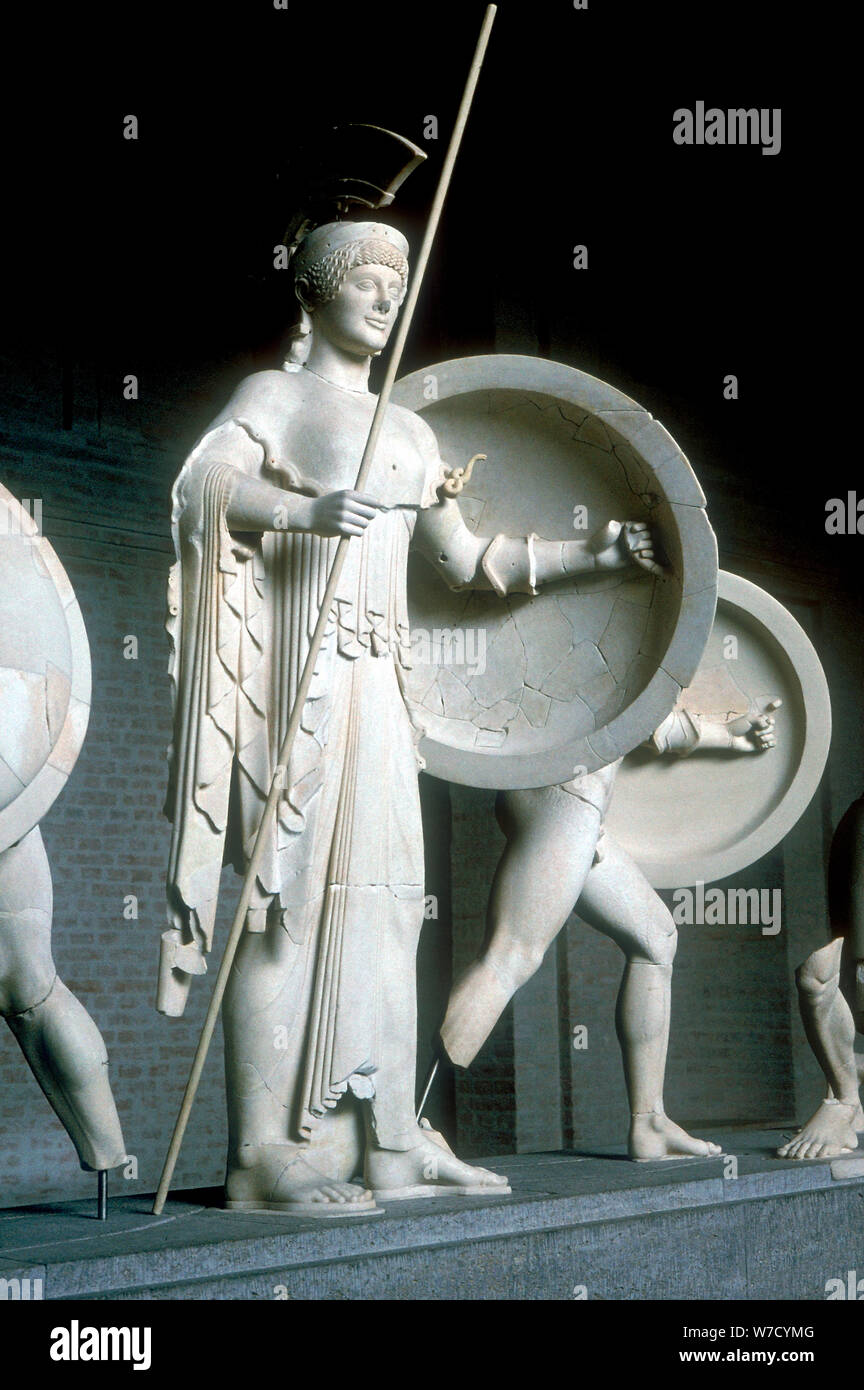 Greek sculpture aegina hi-res stock photography and images - Alamy