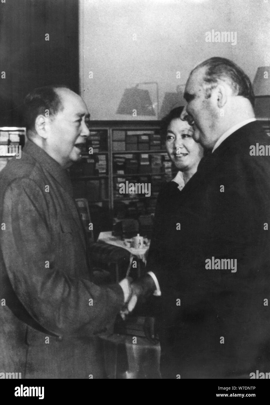 French President Pompidou meeting Chairman Mao Zedong in