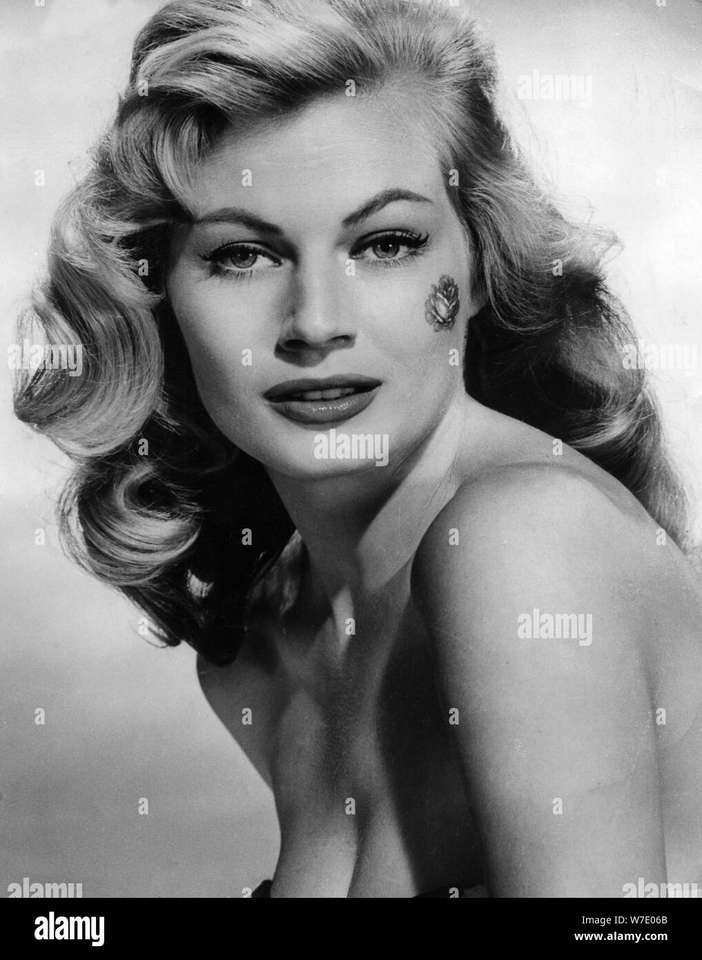 Actress Anita Ekberg Actress Anita Ekberg