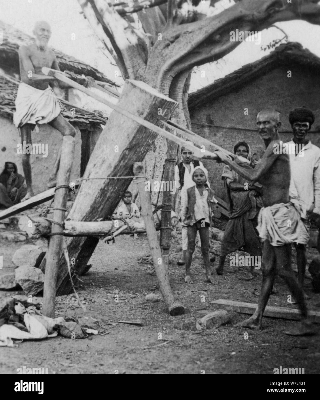 Native sawyers, India, c1927-c1931 Artist: Cavanders Ltd Stock Photo