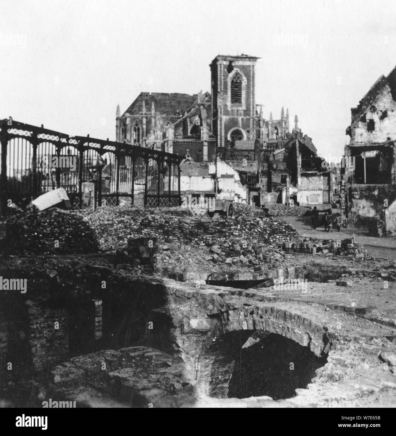 Damaged exterior of the Church of St Vaast, Armentières, France, World War I, c1914-c1918 Artist: Nightingale & Co Stock Photo