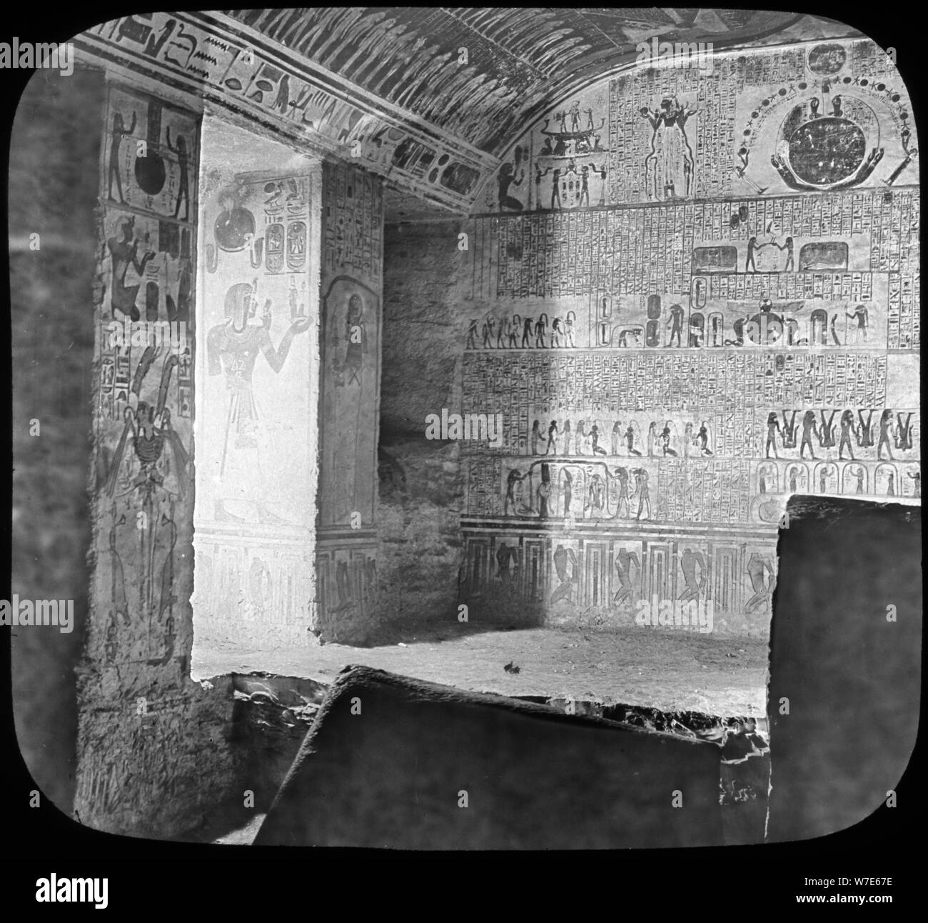Sarcophagus and burial chamber of Rameses VI, Valley of the Kings, Egypt, c1890. Artist: Newton & Co Stock Photo
