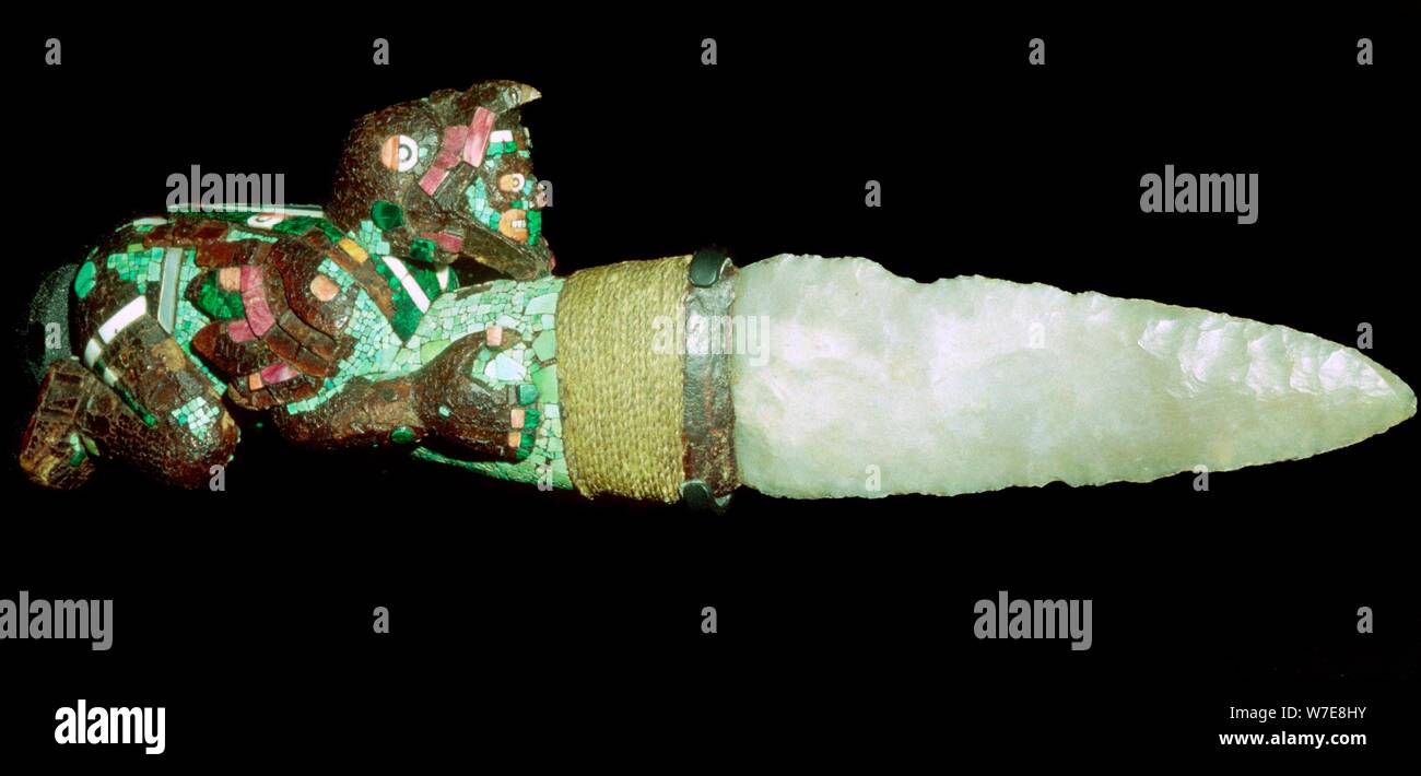 Sacrificial knife aztec mexico hires stock photography and images Alamy