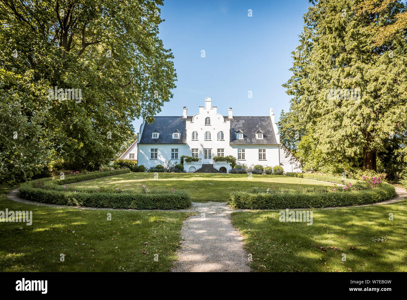 The garden of of Flynderupgård, A mansion house and museum in the