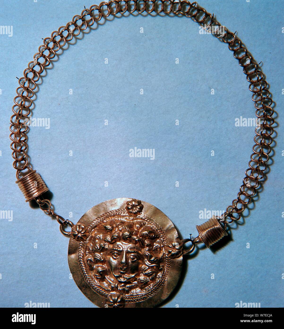 Gorgon's head hi-res stock photography and images - Alamy