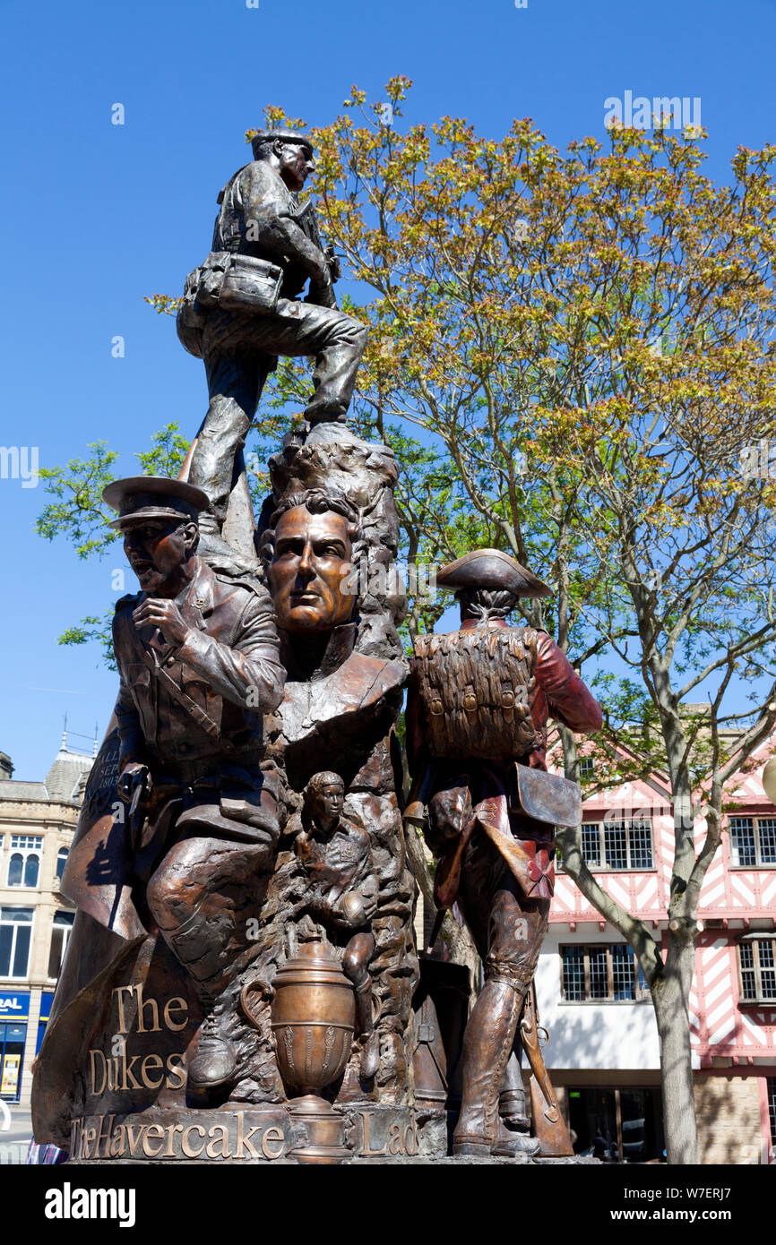 The Duke of Wellington's Regiment Memorial Sculpture, Halifax, West Yorkshire Stock Photo