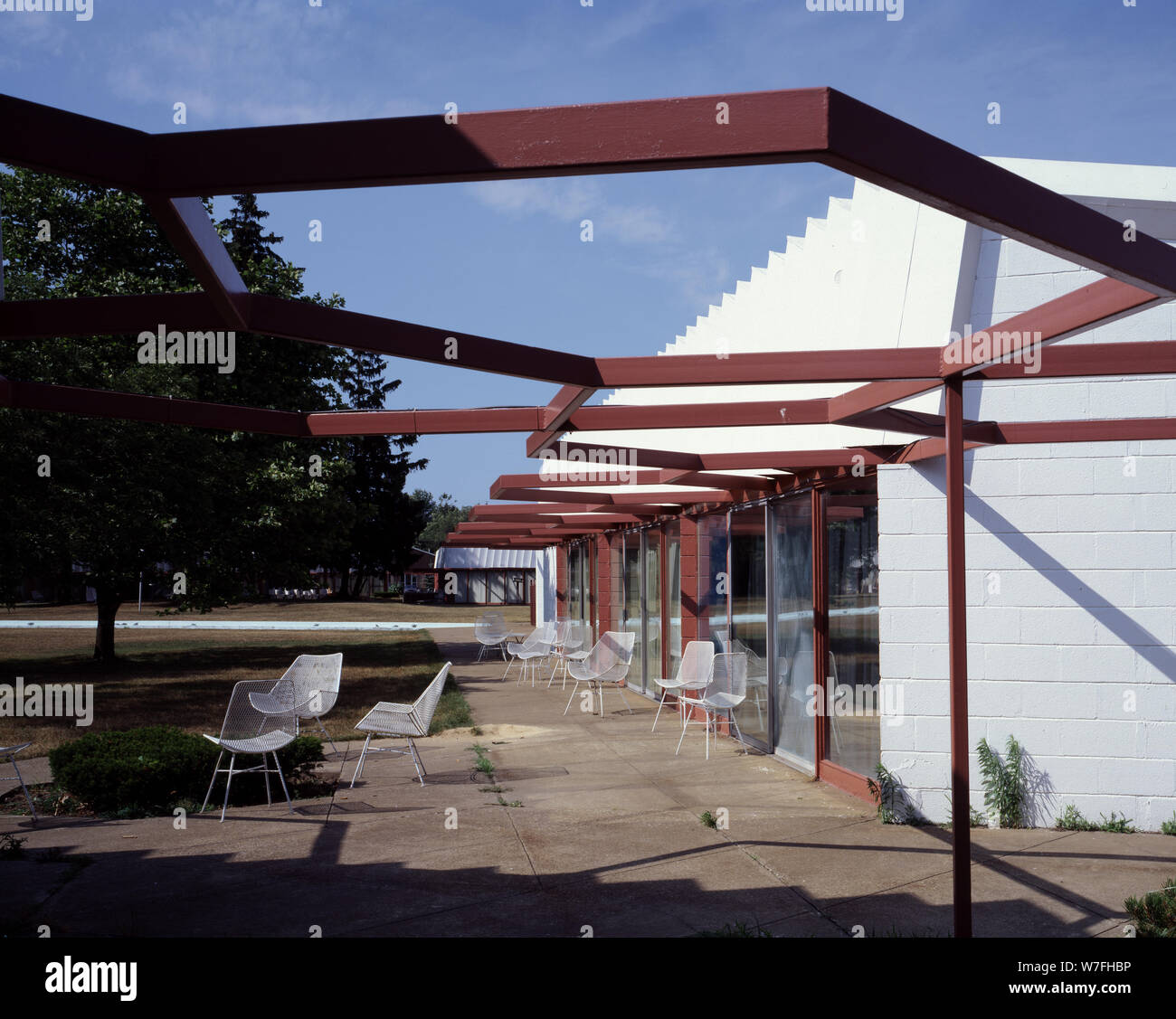 Abandoned William Wesley Peters motel, St. Joseph, Michigan Stock Photo Alamy