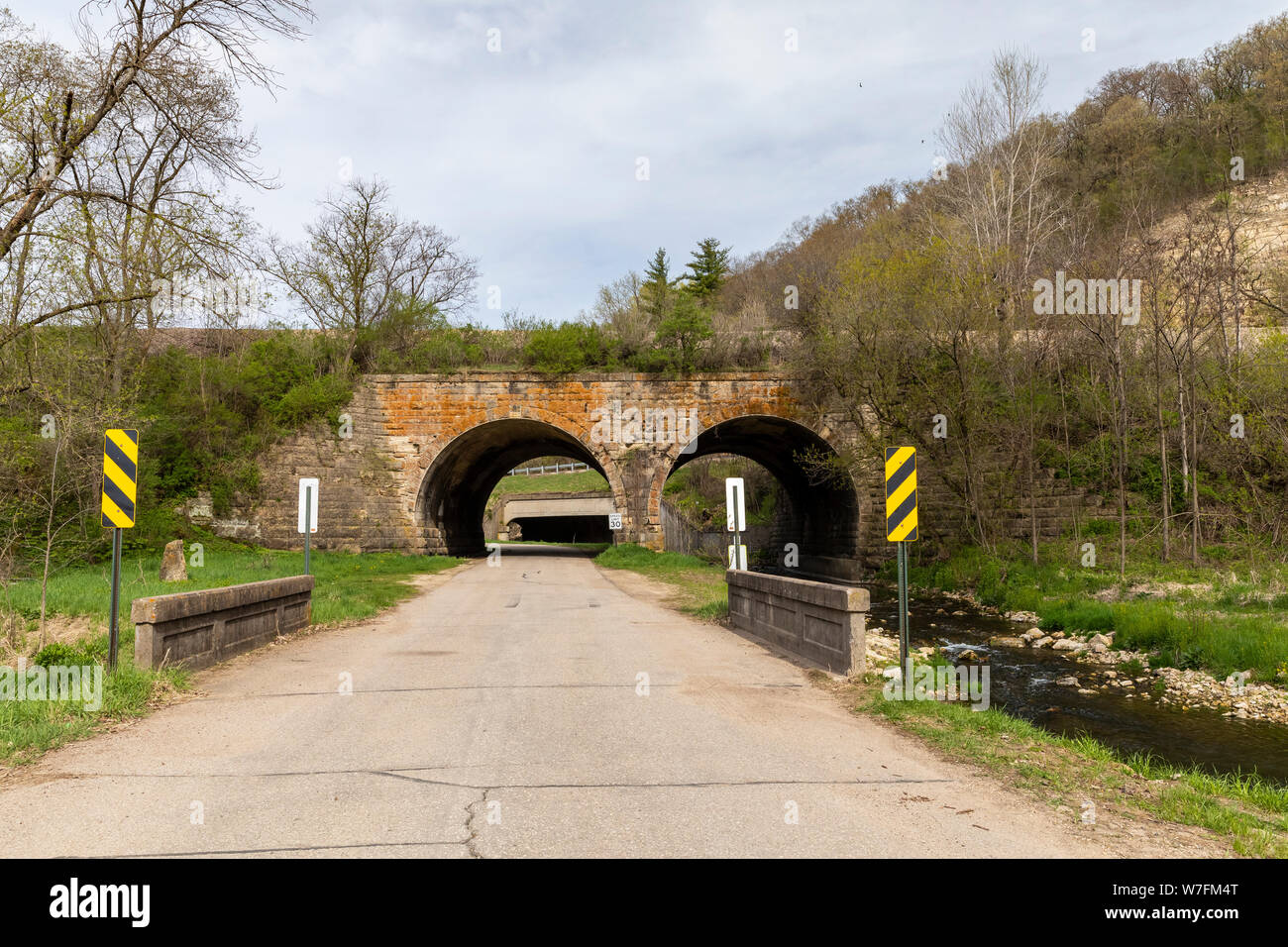 Stone Arch Railroad Bridge Stock Photo Alamy