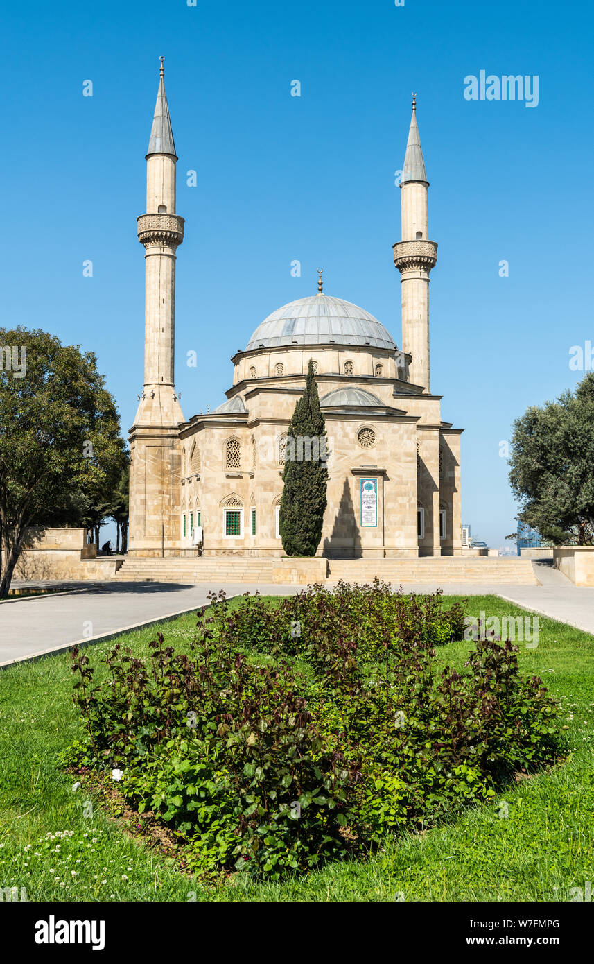 Baku, Azerbaijan - May 2, 2019. Exterior view of the Mosque of the Martyrs near the Alley of Martyrs in Baku. The Alley of Martyrs is a cemetery and m Stock Photo