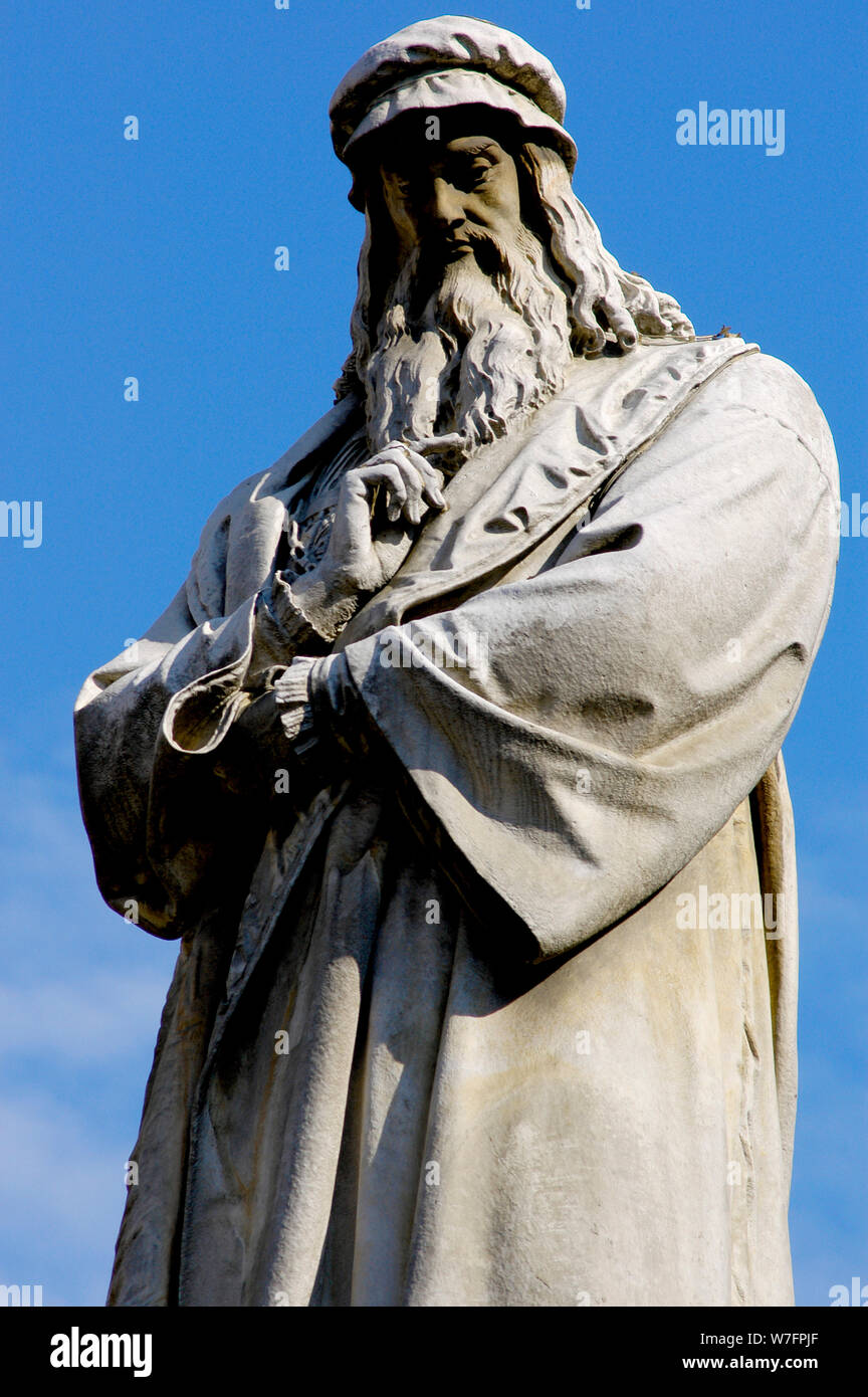 Polymath Statues Leonardo da Vinci (1452-1519). Italian polymath of the Renaissance ...