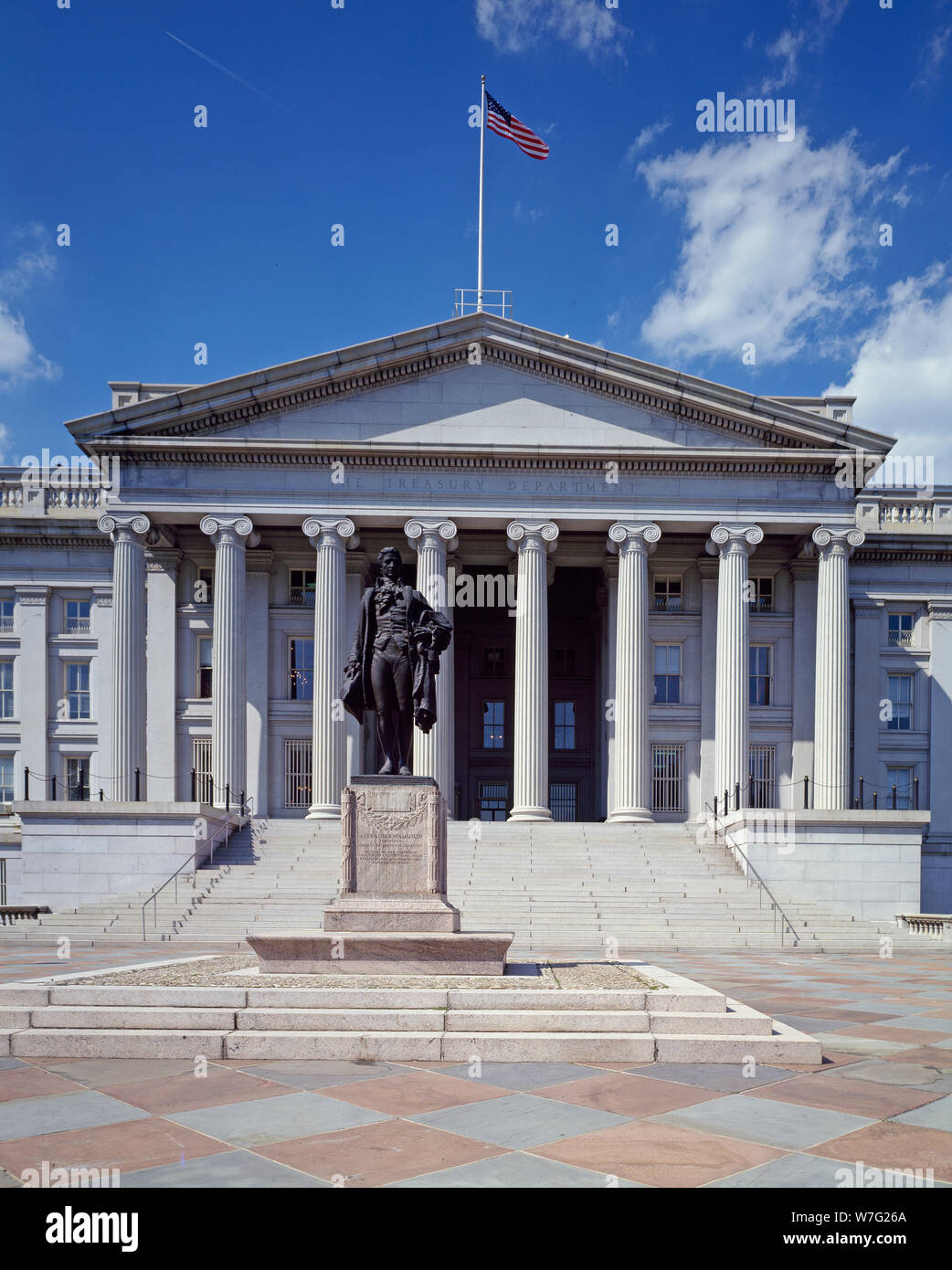 Alexander Hamilton statue in front of the Treasury Building in
