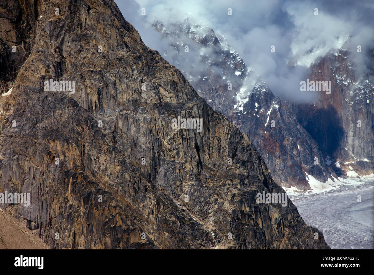 Pretty Rocks Denali Denali national park and reserve hi-res stock photography and images ...