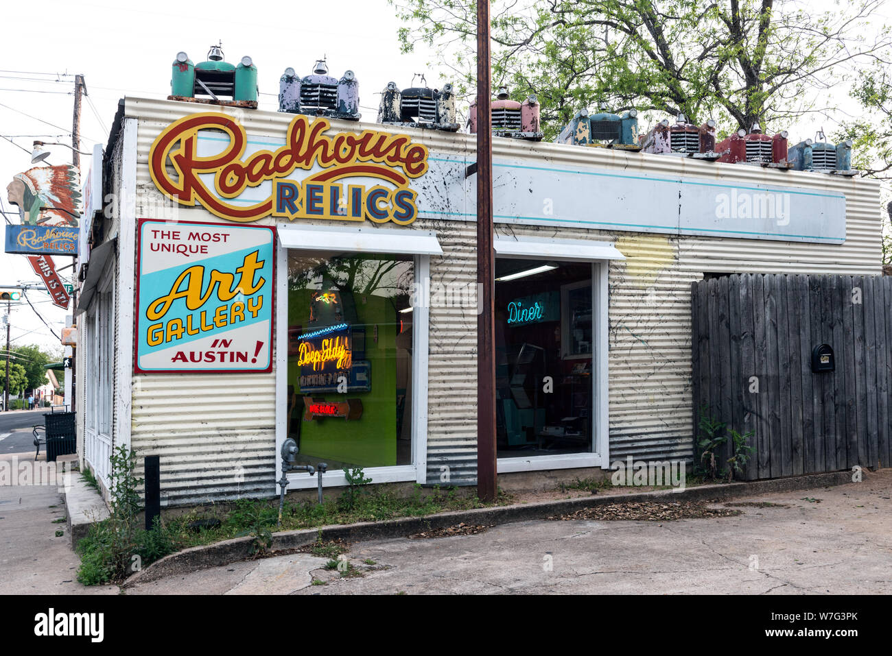 An antique, collectibles, or junk store (take your pick) in the eclectic South Austin neighborhood of Austin, Texas Stock Photo