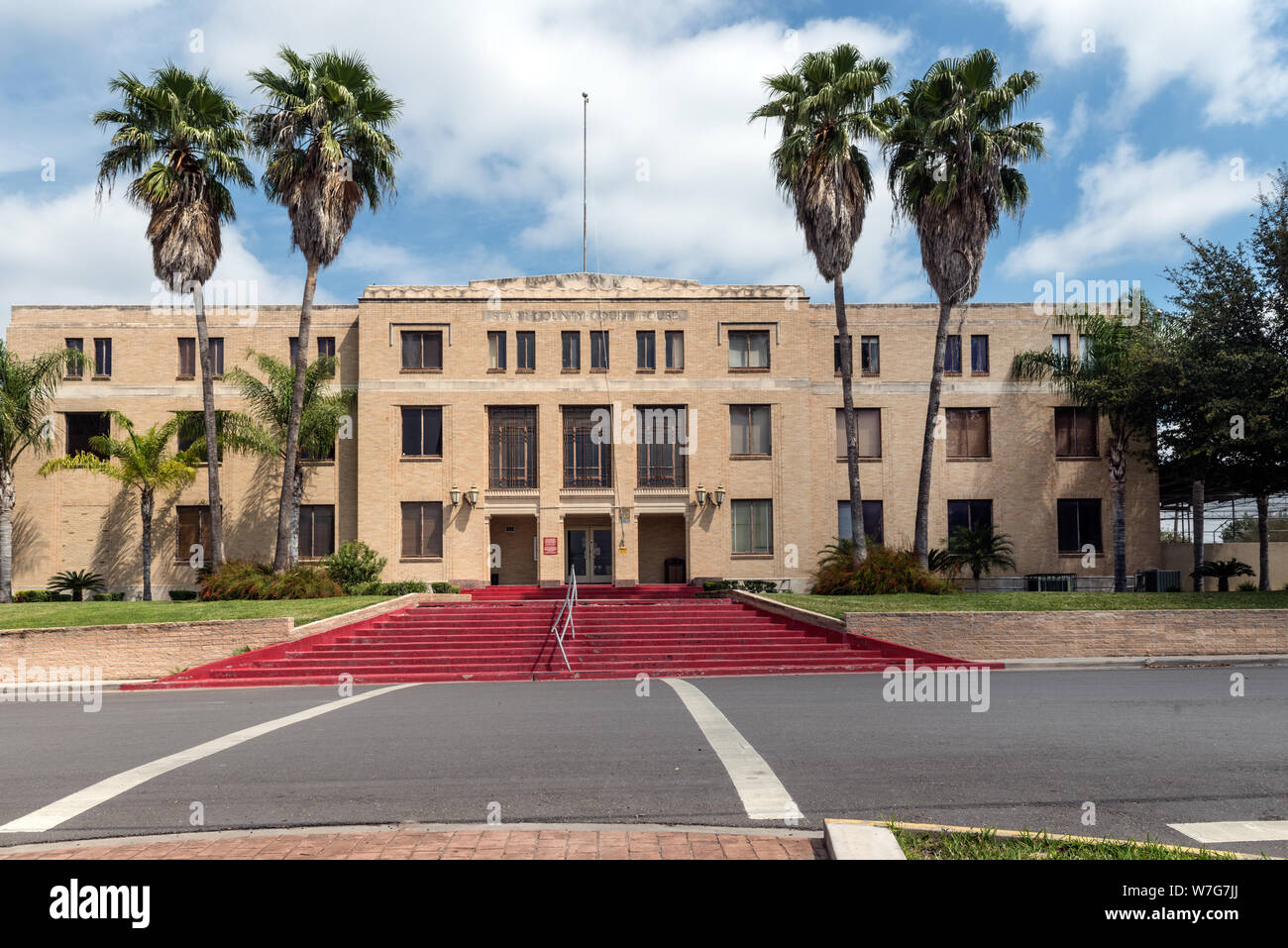 Architect Stanley Bliss designed the brick Starr County Courthouse, which opened in 1939 in Rio Grande City, Texas Stock Photo