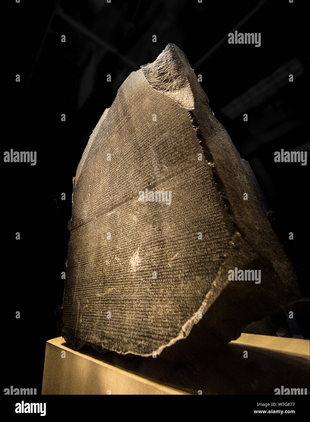 The rosetta stone hi-res stock photography and images - Alamy