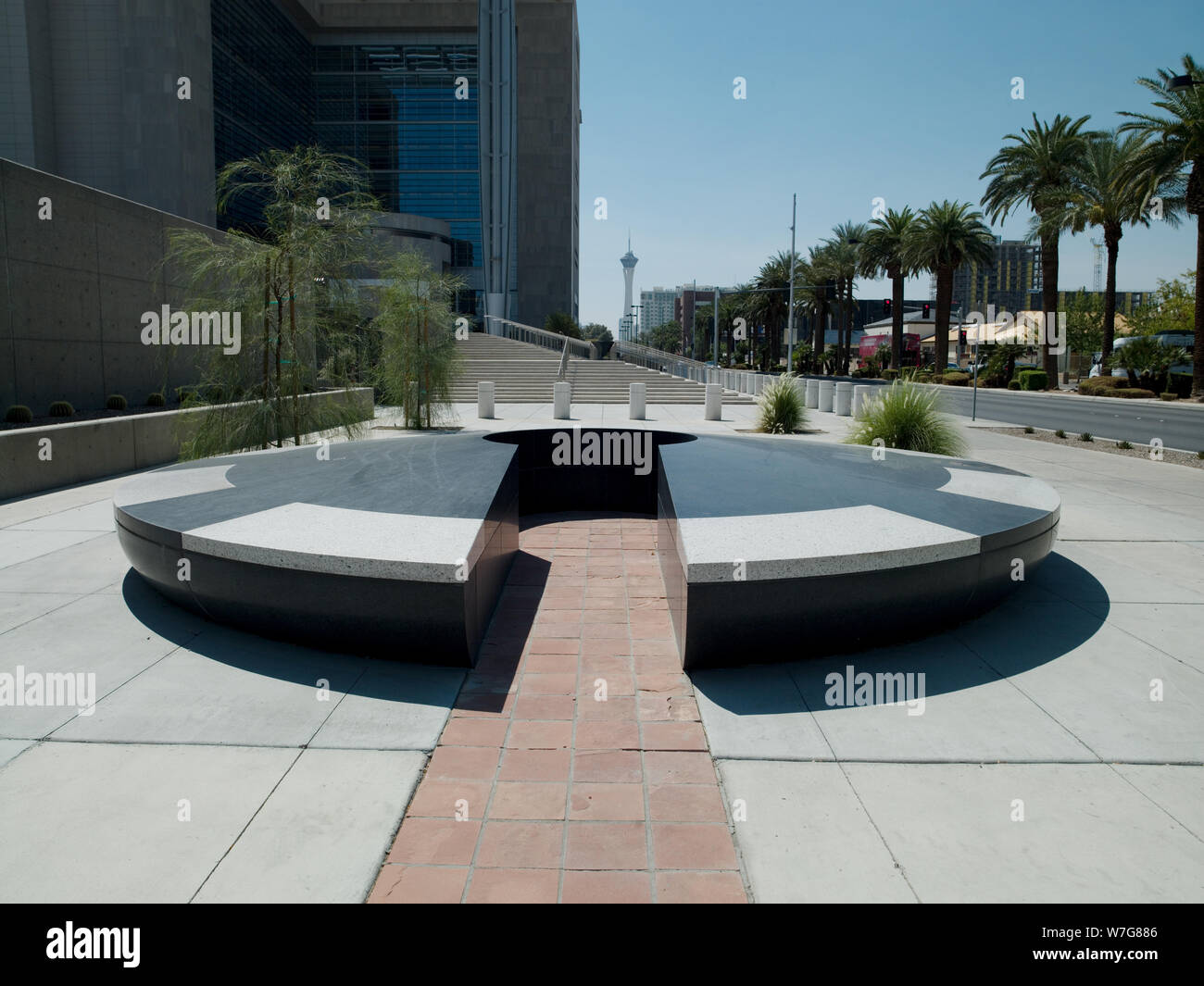 Architectural art Vortex, Stream, and Confluence at Lloyd D. George U.S ...