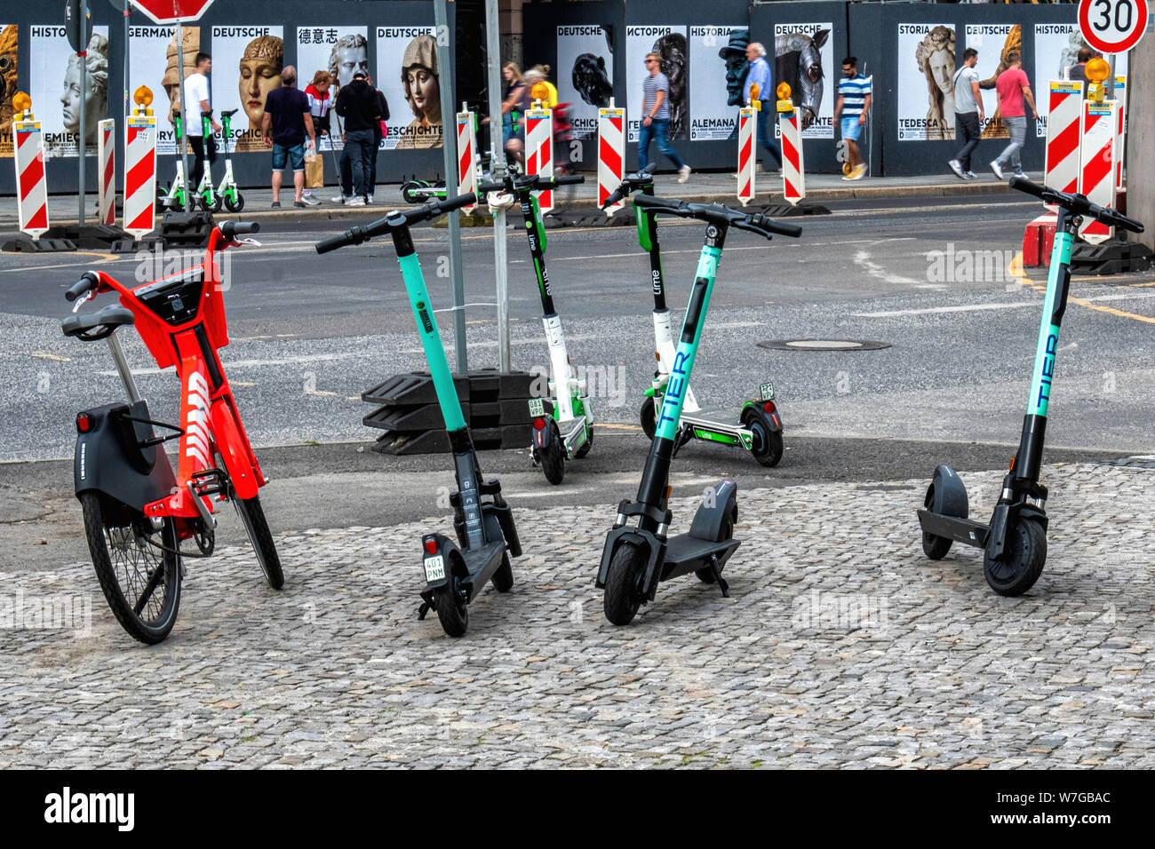 battery operated two wheeler electric bike