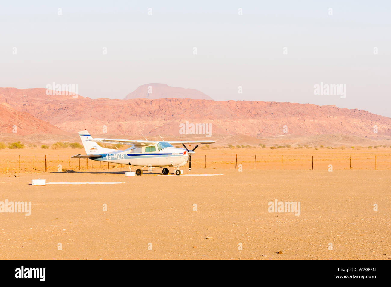 Cessna 210N Centurion II V5-PMM operated by Desert Air, Namutoni Airport, Etosha National Park, Namibia Stock Photo