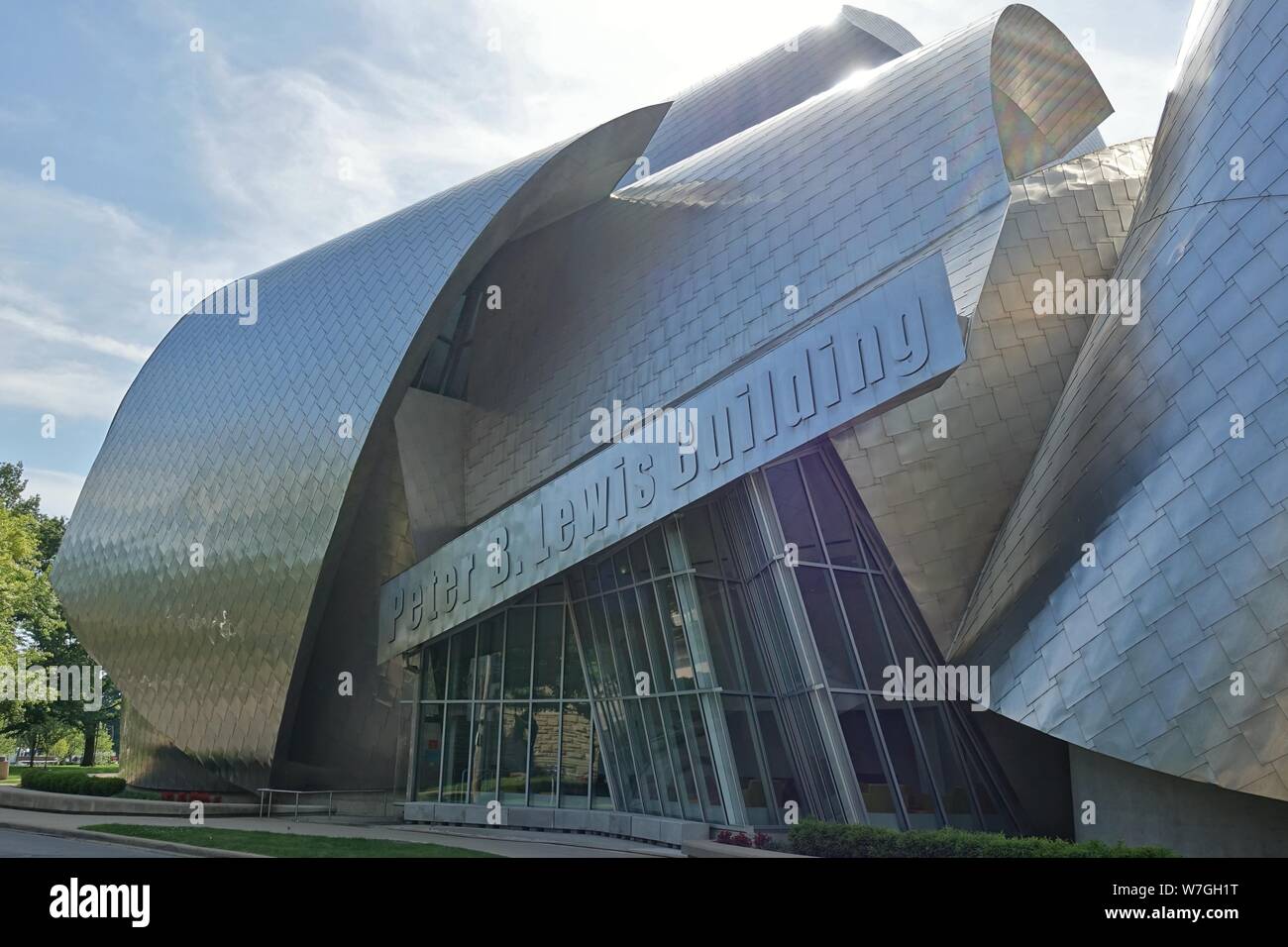 CLEVELAND, OH -23 JUN 2019- View Of The Frank Gehry Designed Peter B ...