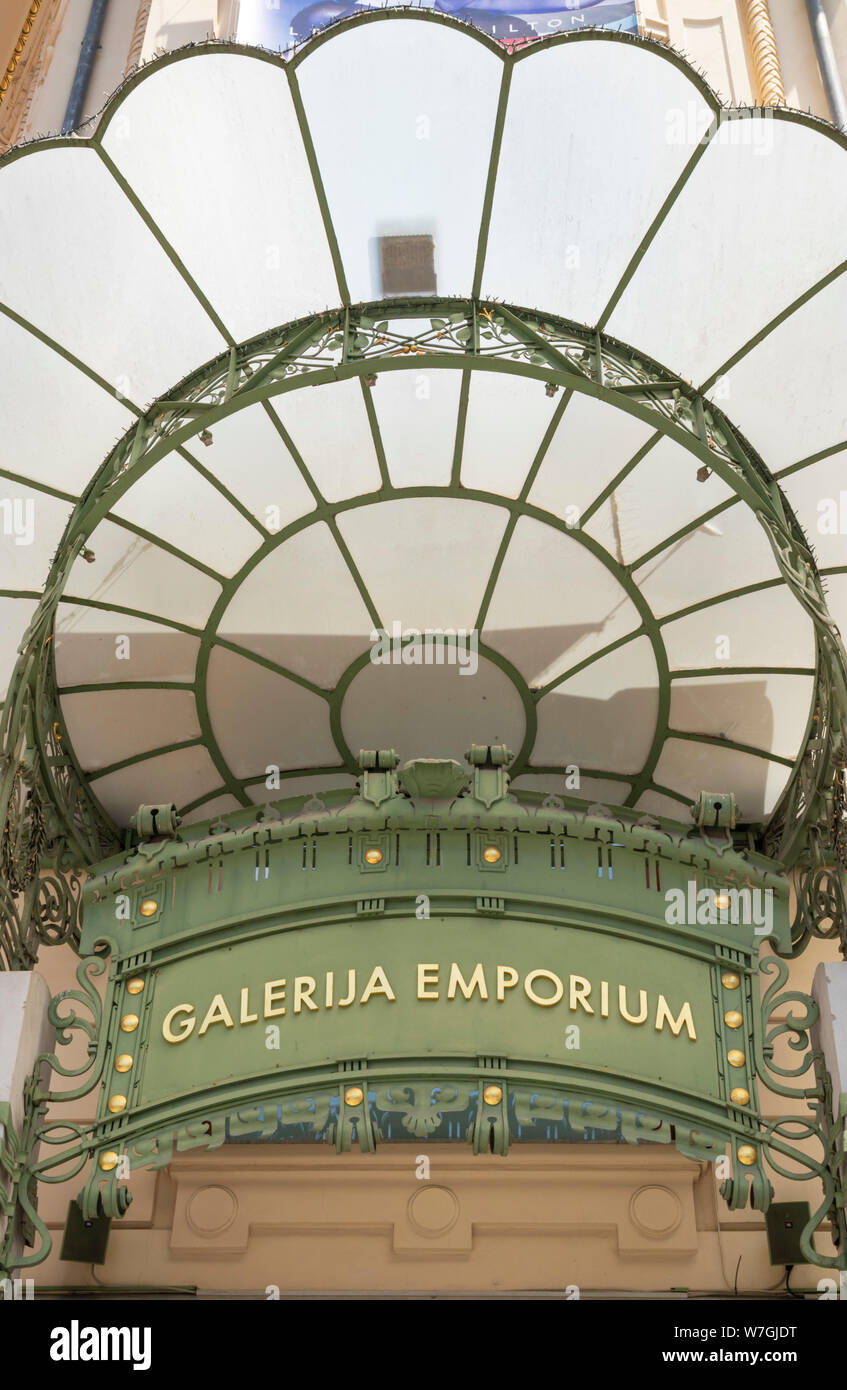 emporium gallery high resolution stock photography and images alamy