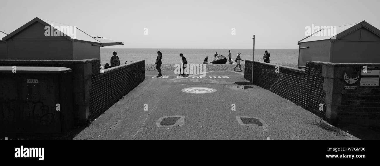 Hove promenade Black and White Stock Photos & Images - Alamy