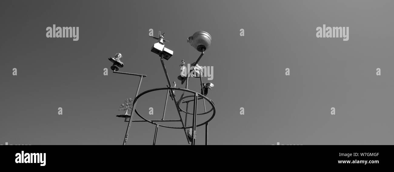 Hove seafront plinth Black and White Stock Photos & Images - Alamy