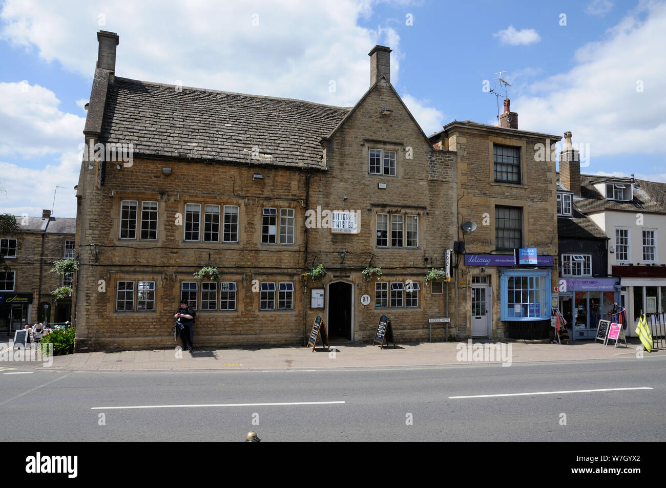 Bitter & Twisted, Chipping Norton, Oxfordshire Stock Photo Alamy