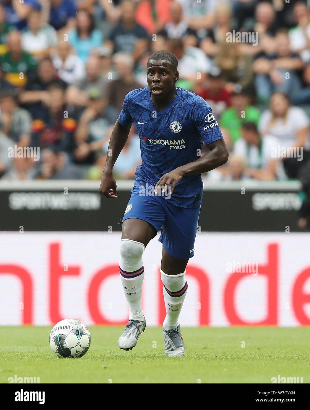 Monchengladbach, Deutschland. 03rd Aug, 2019. firo: 03.08.2019, football,  1.Bundesliga, season 2019/2020, friendly match, Borussia Monchengladbach,  Gladbach - Chelsea 2: 2 Kurt ZOUMA, Chelsea, single action | usage  worldwide Credit: dpa/Alamy Live News ...