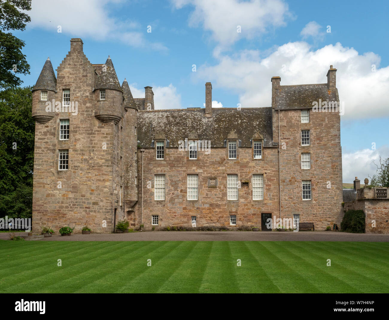 Kellie Castle, Fife, Scotland Stock Photo Alamy