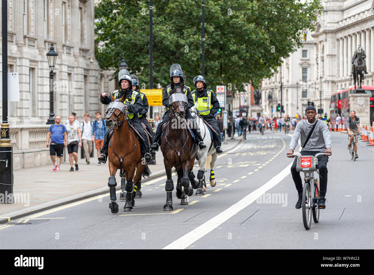 Mounted police protest horse hi-res stock photography and images - Alamy