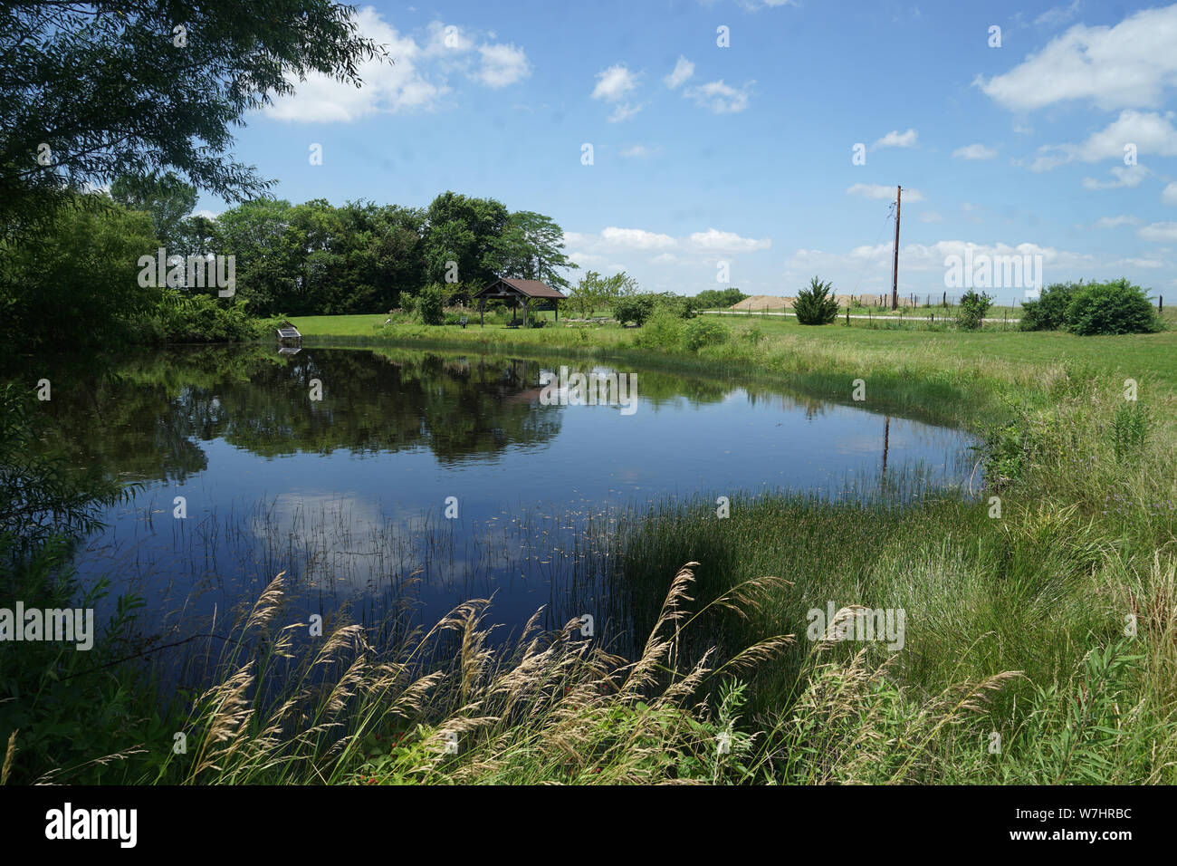 Gazebo rural countryside hi-res stock photography and images - Alamy