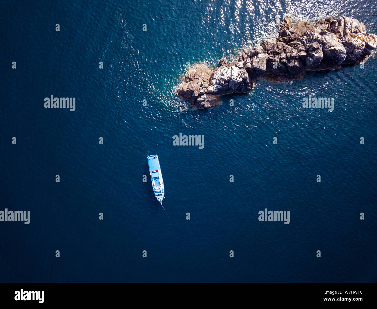 Diving in andaman sea near hi-res stock photography and images - Alamy