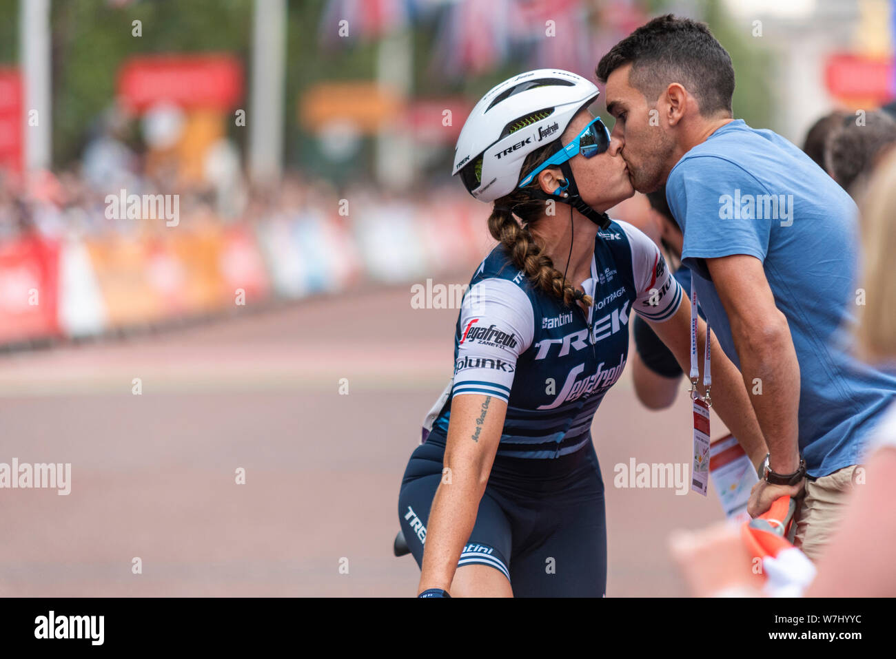 Audrey Cordon-Ragot of Trek Segafredo getting a kiss after racing in the  Prudential RideLondon Classique cycle race in London. Female cyclist rider  Stock Photo - Alamy