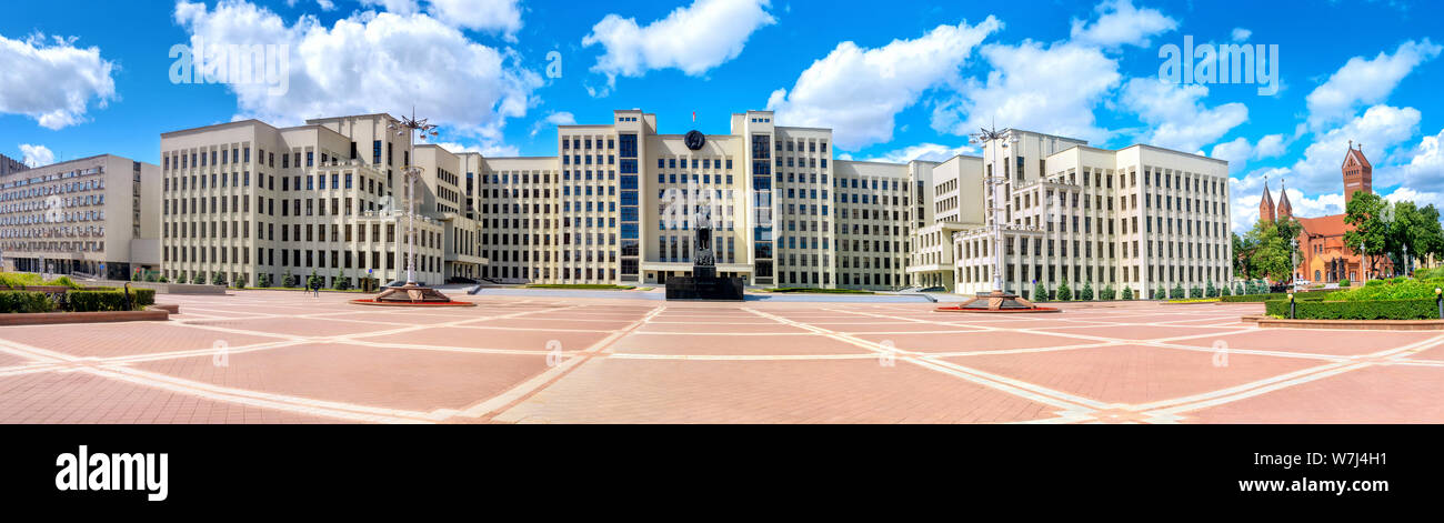 Panoramic view of Government House with monument Lenin on Independence square in Minsk, Belarus Stock Photo