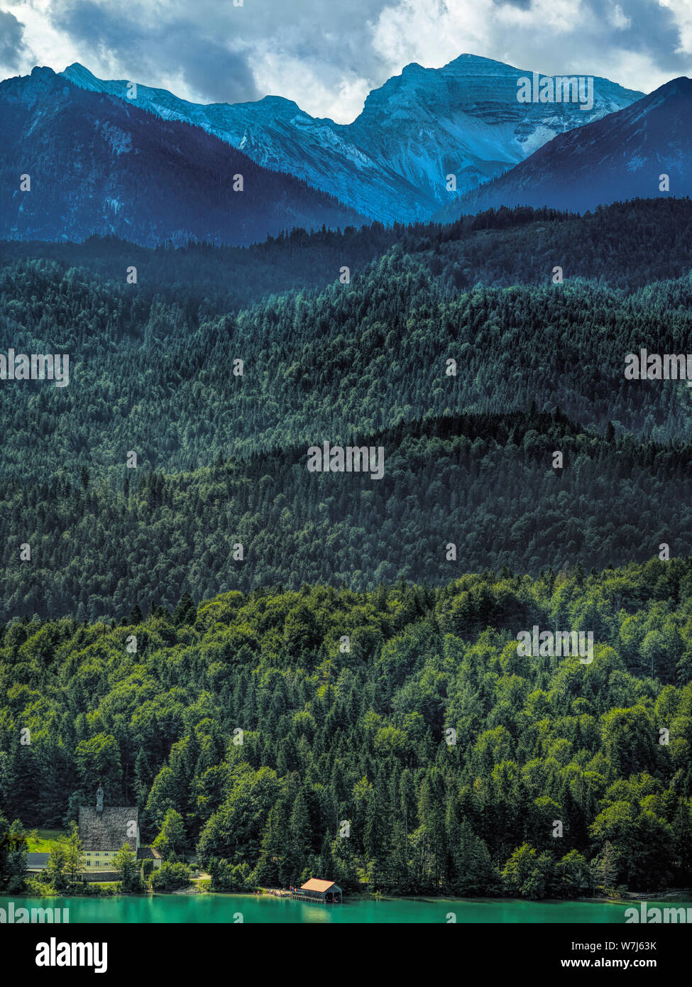 Two Layer Lake Layers of mountains, forest and lake Stock Photo - Alamy