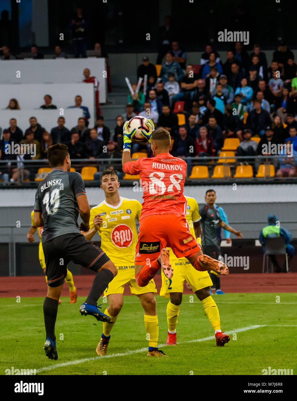 Riga, Latvia. 06th Aug, 2019. Kamil Bilinski (L) and Maksim Rudakov (R), during UEFA Europa League Third Qualifying round 1st leg football game between Riga FC and HJK Helsinki. Daugava stadium, Riga. Credit: Gints Ivuskans/Alamy Live News Stock Photo