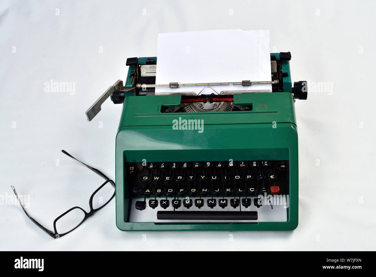 Maquina de escribir hi-res stock photography and images - Alamy