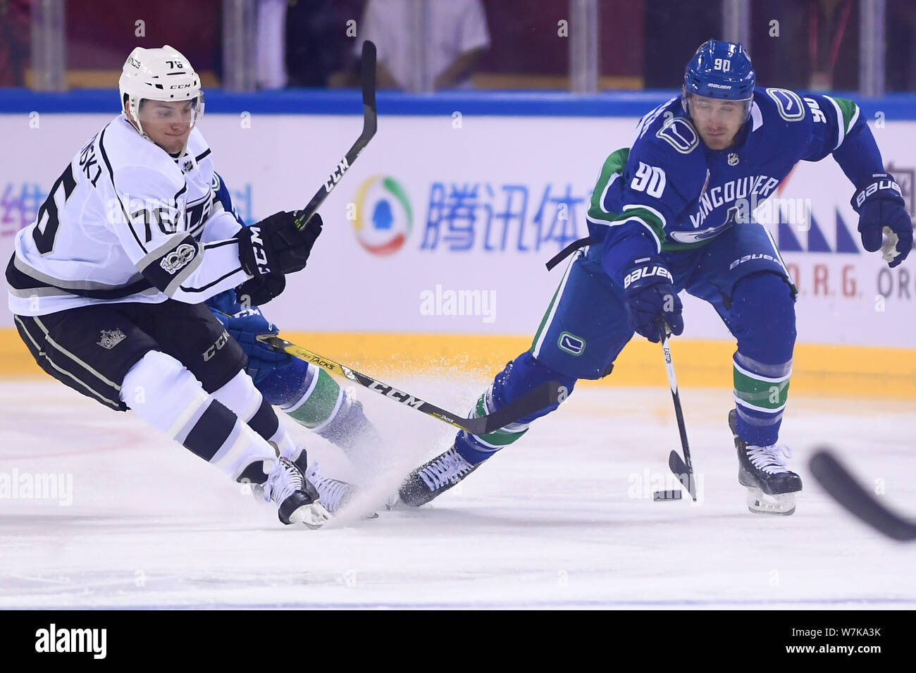 MVP Justin Williams and Alec Martinez of the Los Angeles Kings, this year's  Stanley Cup Winners, Stock Photo, Picture And Rights Managed Image. Pic.  WEN-WENN21462457