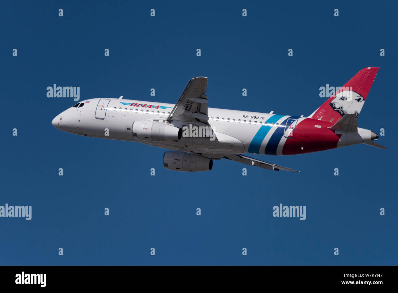 Sukhoi superjet 100 95lr ra hi res stock photography and images Alamy